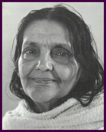 sri-anandamayi-ma_dNmJX_1359374288